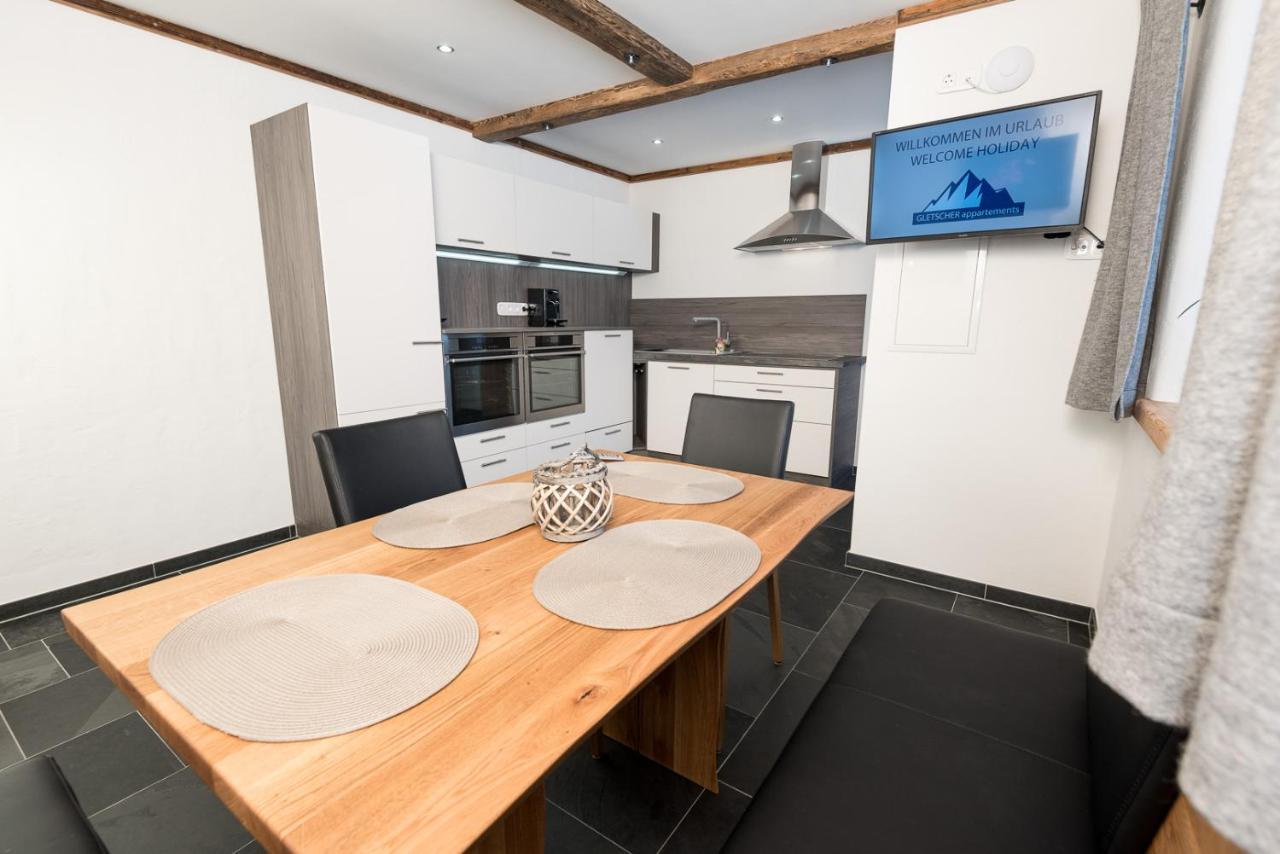 Gletscher Appartements ฟลาทอาค ภายนอก รูปภาพ