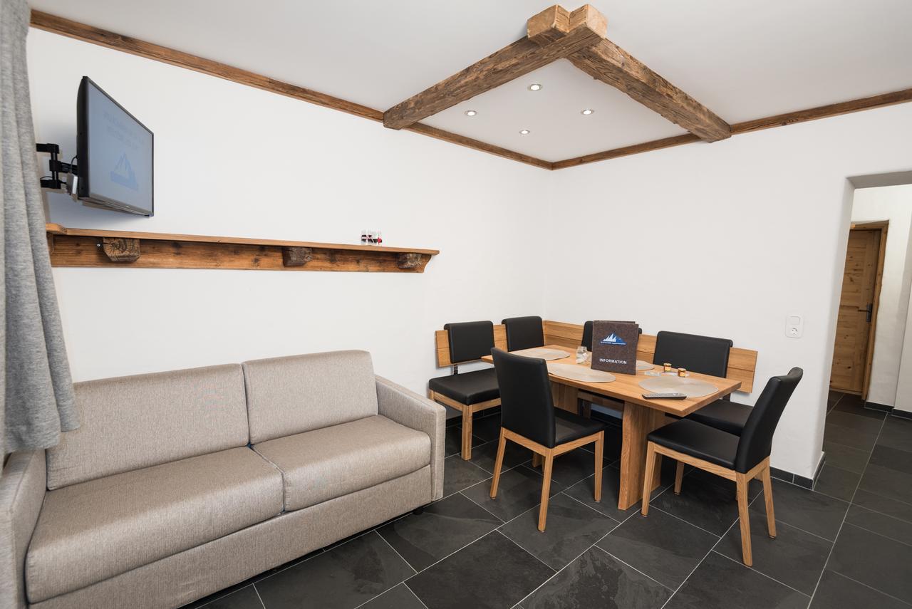 Gletscher Appartements ฟลาทอาค ภายนอก รูปภาพ